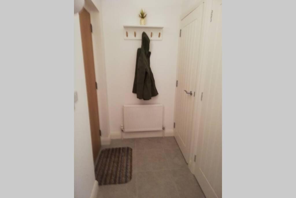 Mews Apartment, בושמילס מראה חיצוני תמונה